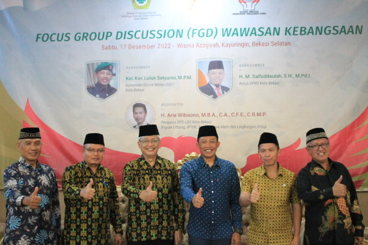 Foto bersama acara Focus Group Discussion (FGD) Wawasan Kebangsaan Jelang Musda