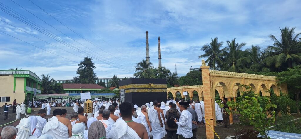 Bimtek Haji 2025 Resmi Ditutup, Ketua DPD LDII Purwakarta Beri Dukungan dan Doa