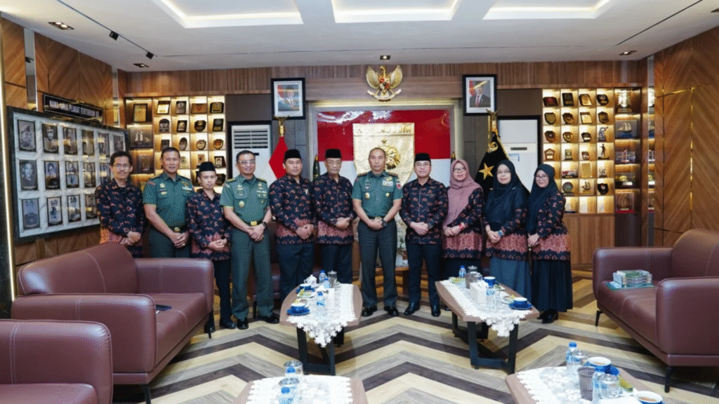 Perkuat Kolaborasi, LDII Sulsel Temui Pangdam XIV/Hasanuddin Bahas Isu Stunting dan Narkoba